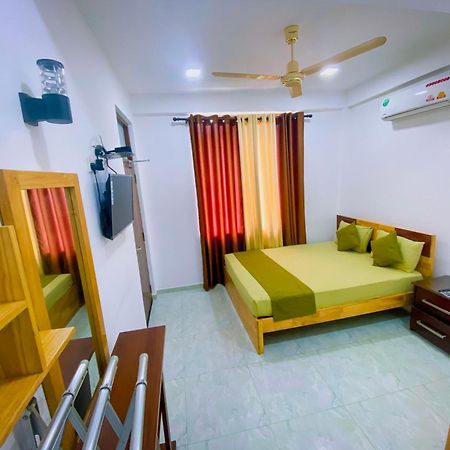 Sparkling Resort Катарагама Экстерьер фото