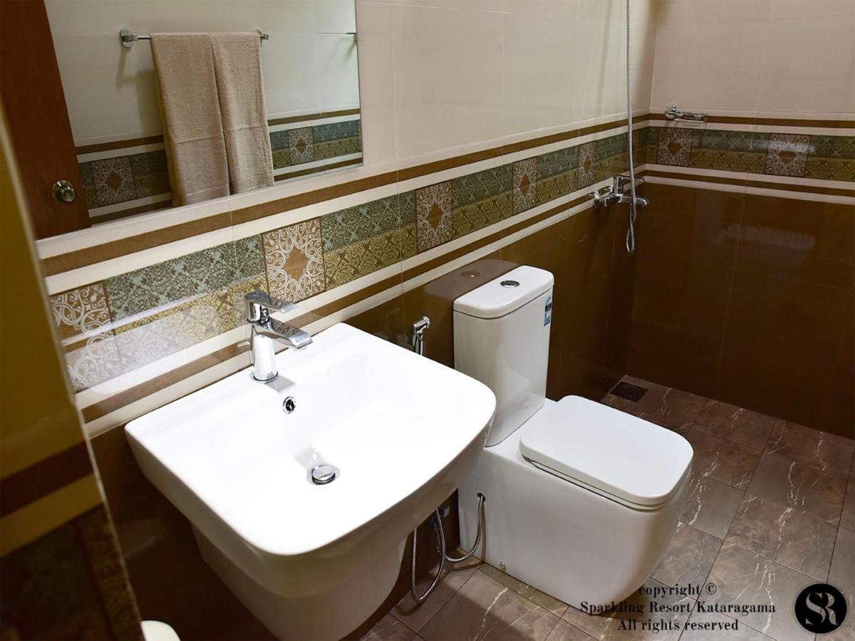 Sparkling Resort Катарагама Экстерьер фото