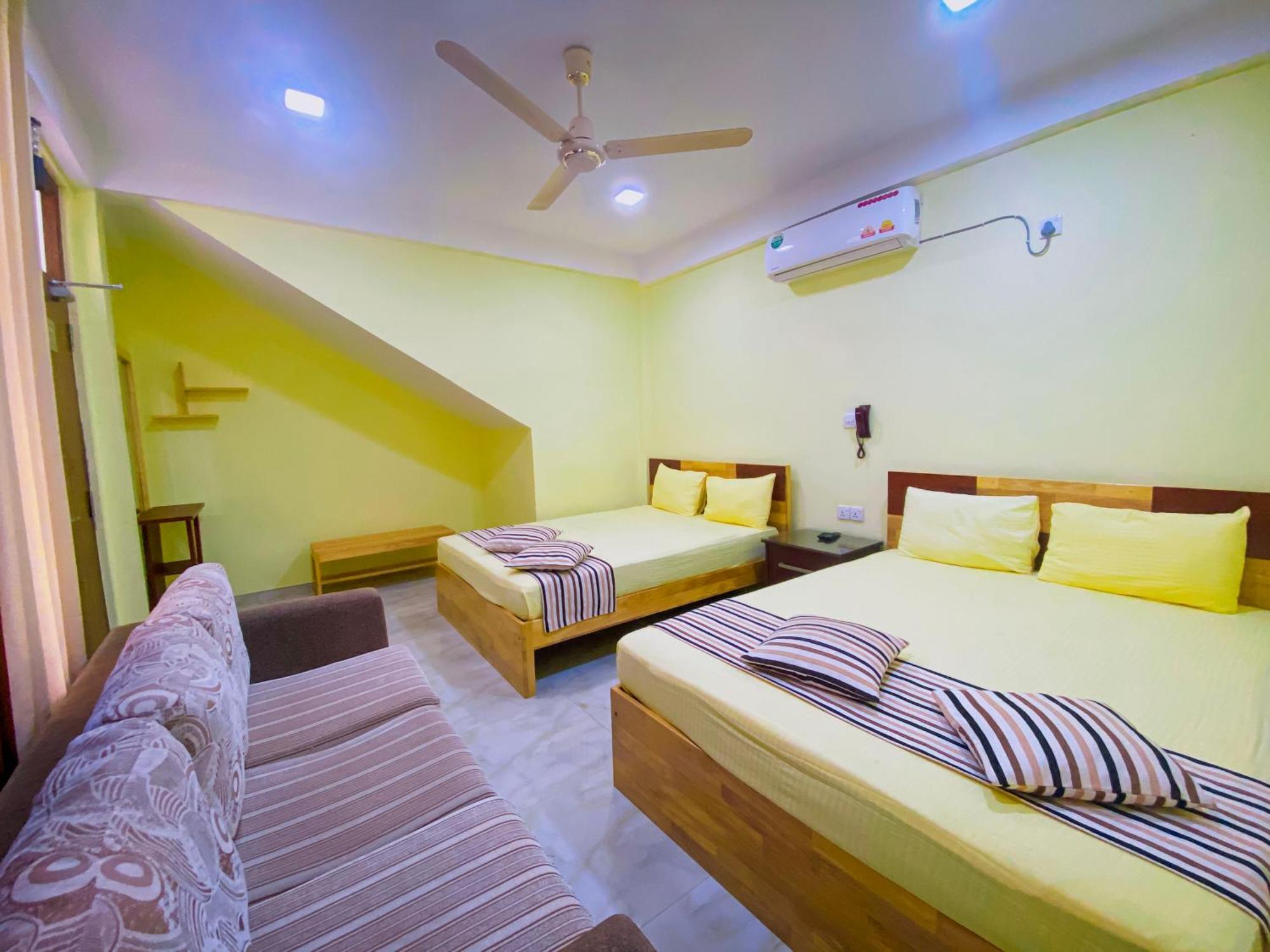 Sparkling Resort Катарагама Экстерьер фото